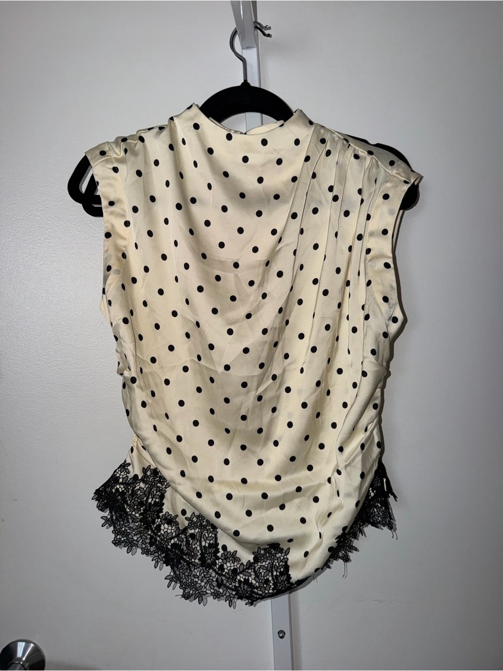 NWT - Commense Ivory Polka Dot Sleeveless Top with Black Lace Trim XL (fits L)